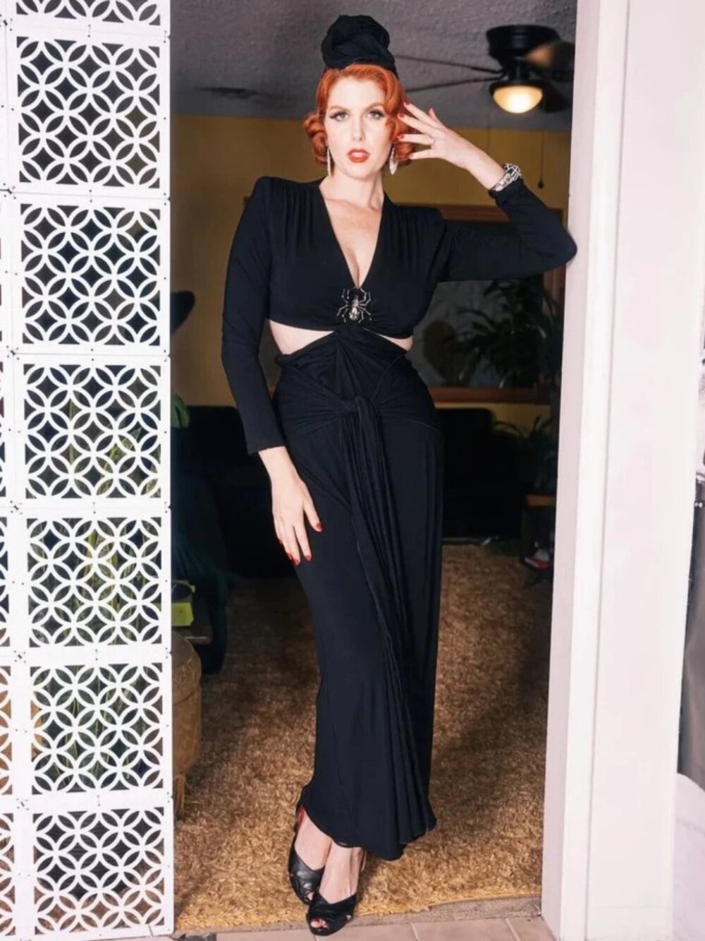 Elle Rebel Lamarr Twist Dress Black 1940s Pinup Hollywood Goth Glamour M NWT